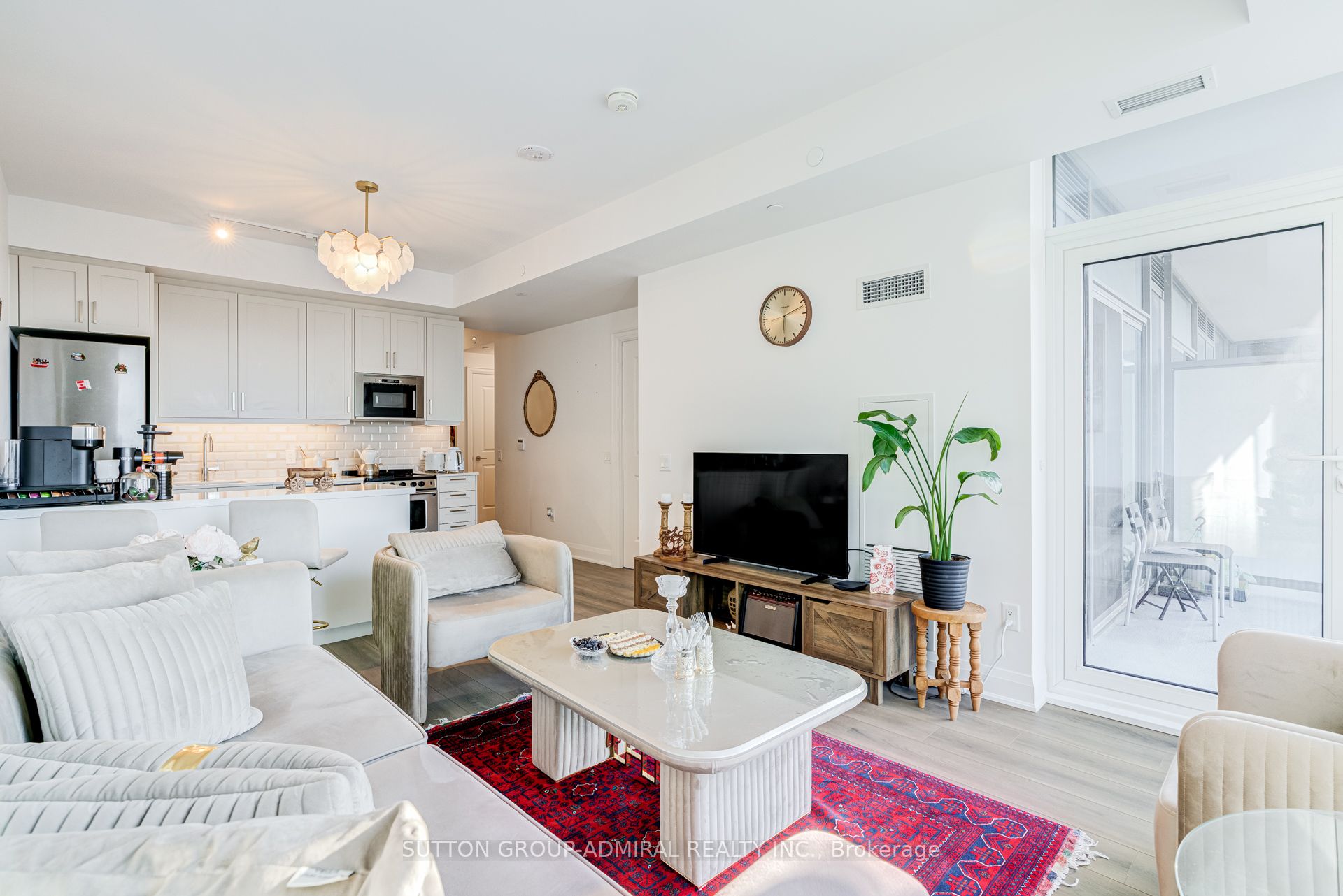 20 Gatineau Drive 1010