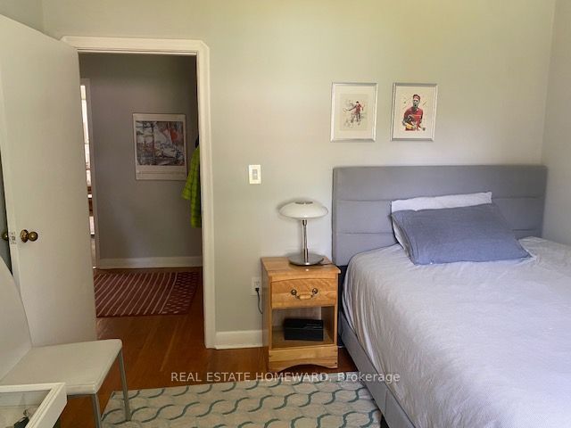 1407 Kenmuir Avenue main floor