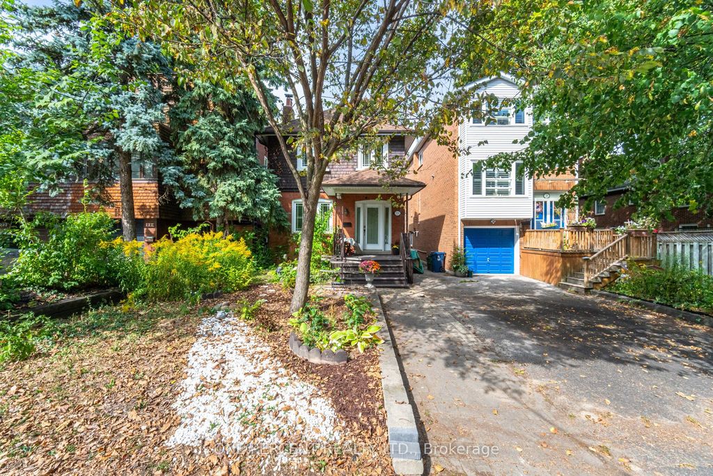 Photo of 226 Broadway Avenue, Toronto, ON M4P 1V9 (MLS # C12411832)