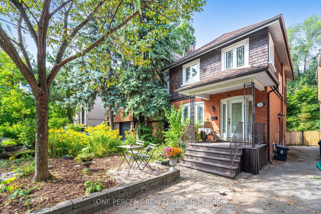 Photo of 226 Broadway Avenue, Toronto, ON M4P 1V9 (MLS # C12411832)