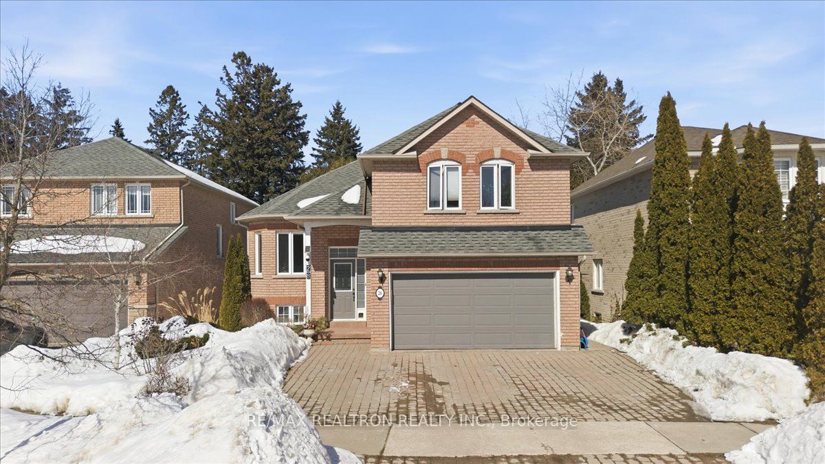 28 Headwater Crescent
