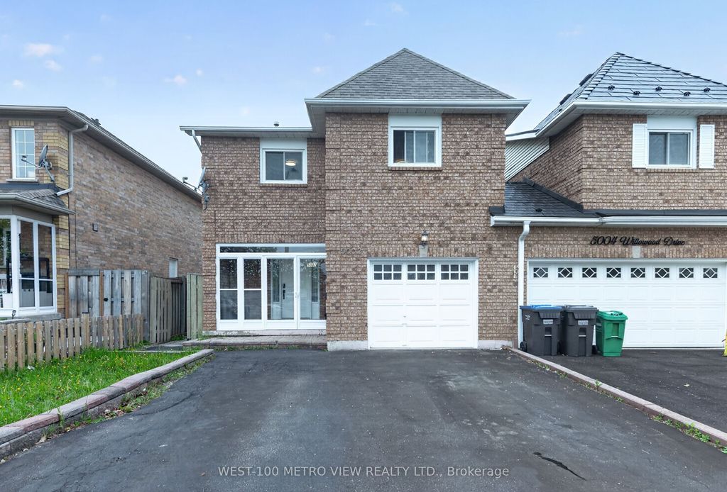Photo of 5002 Willowood Drive, Mississauga, ON L5R 3R5 (MLS # W13140338)