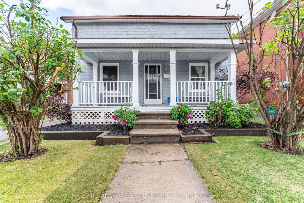 Photo of 195 Rubidge Street, Peterborough, ON K9J 3N6 (MLS # X13465438)