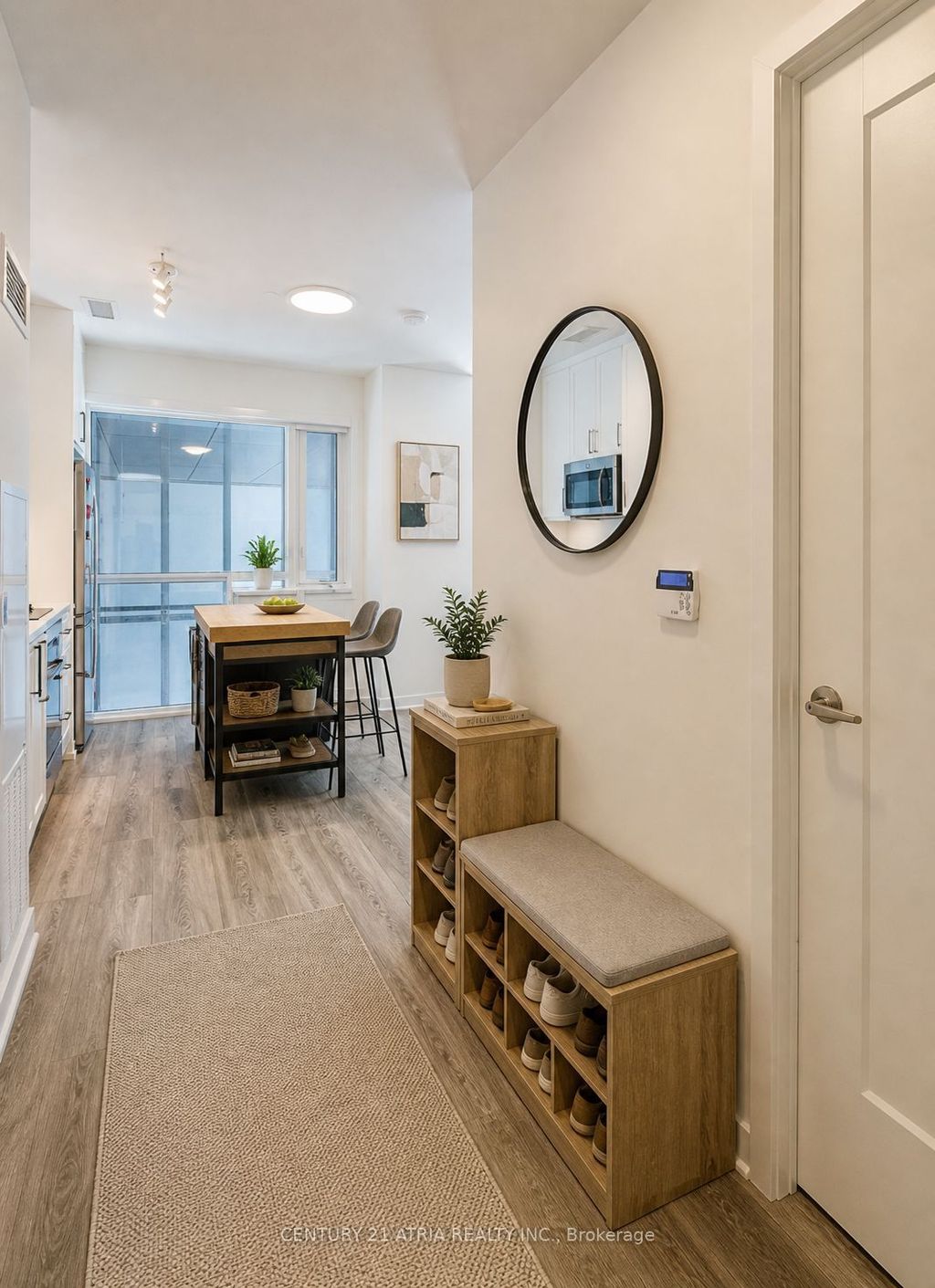 Photo of 135 Lower Sherbourne Street #420, Toronto, ON M5A 1Y4 (MLS # C13084210)
