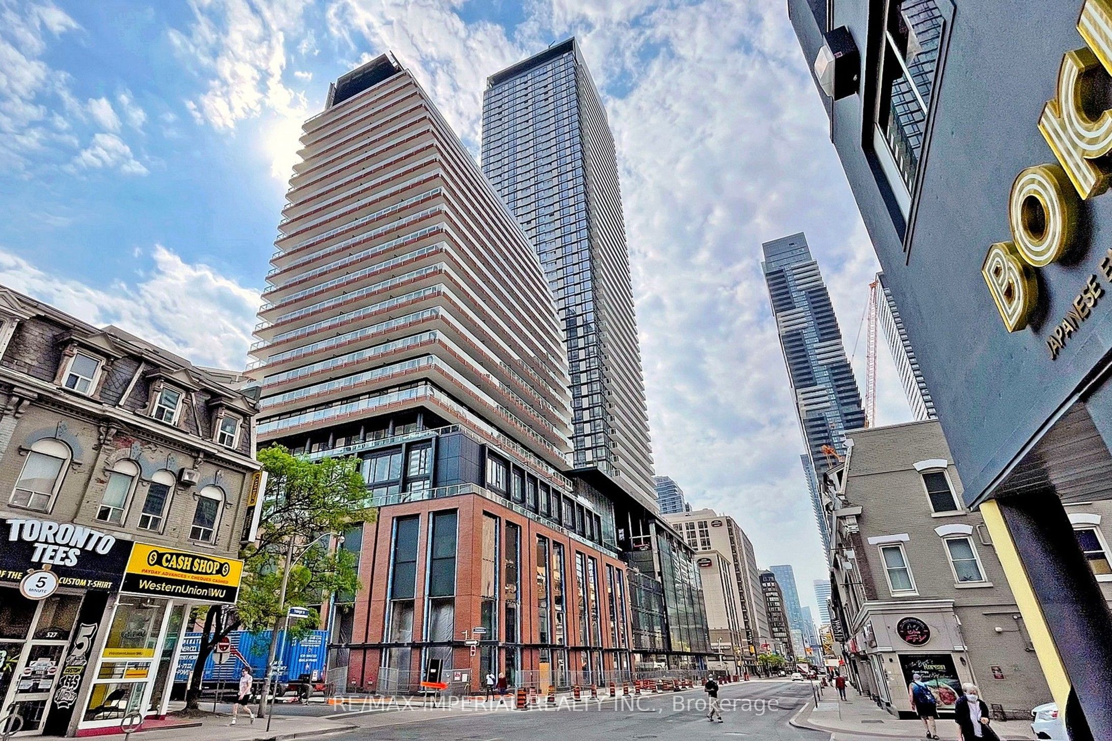 501 Yonge Street 2409