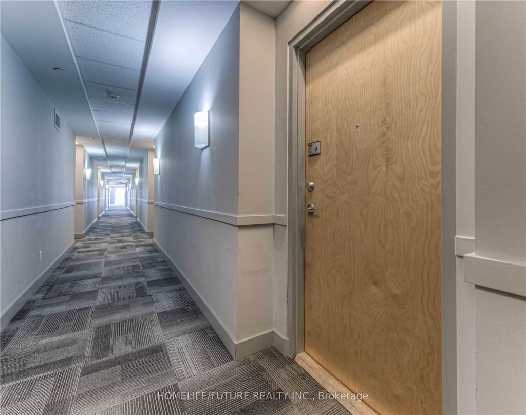 Photo of 1 Victoria Street S #1712, Kitchener, ON N2G 0B5 (MLS # X12721410)