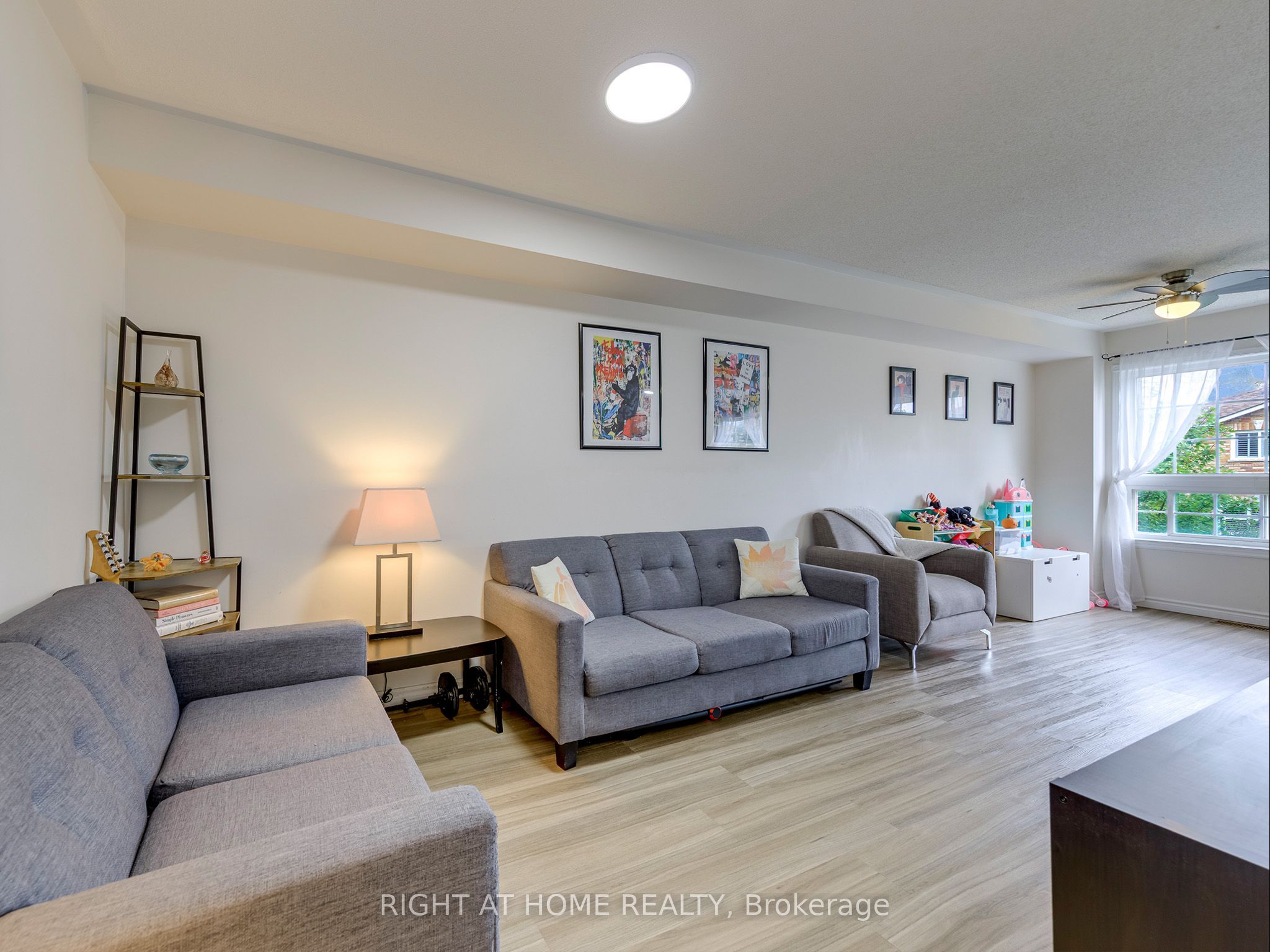 5260 Mcfarren Boulevard 35