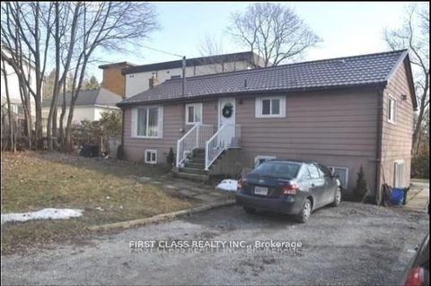 1 Lakeside Cres Avenue Unit A Richmond Hill ON L4E 3C8