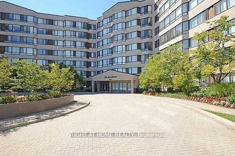 1001 Cedarglen Gate 402 Mississauga ON L5C 4R2