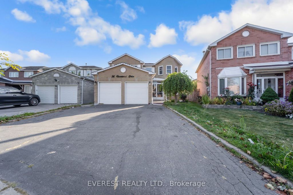Photo of 96 Ravenswood Drive, Brampton, ON L6Y 3Z9 (MLS # W12672916)