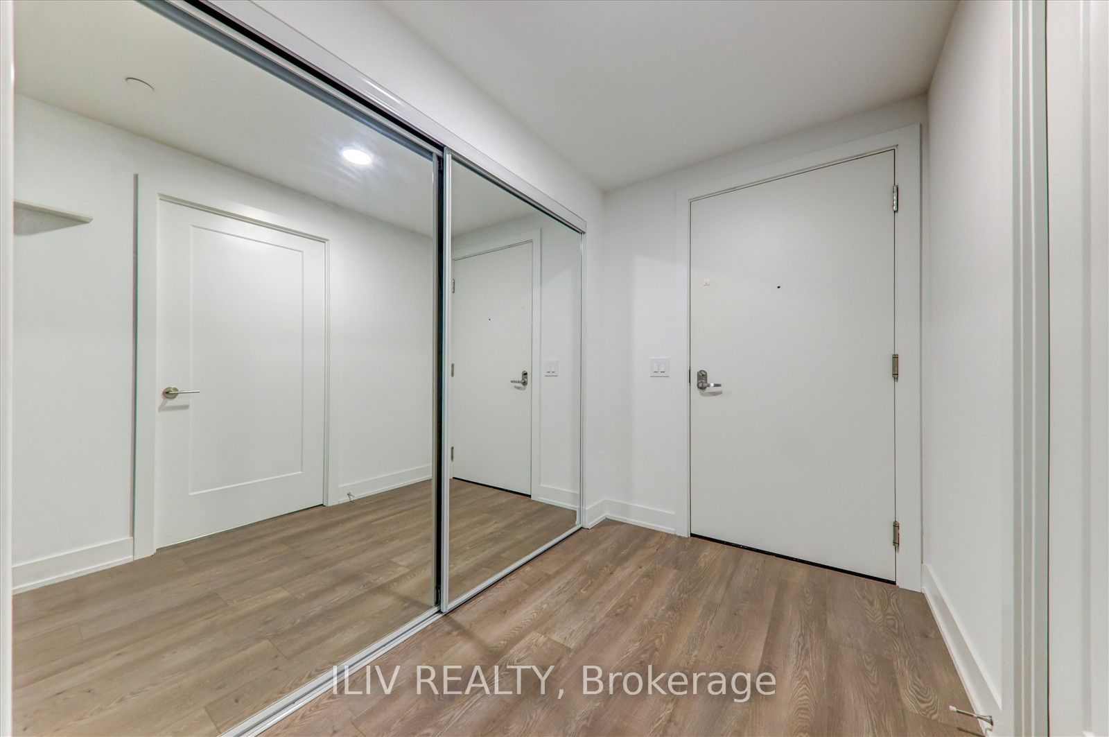 8 Cedarland Drive 1125