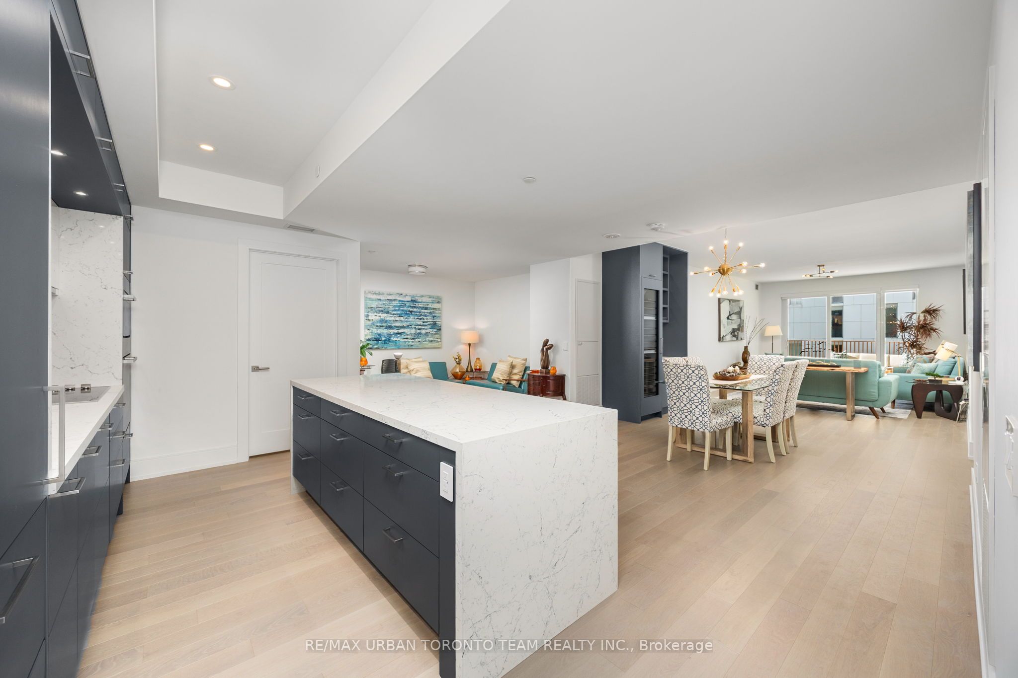 155 Merchants' Wharf N/A 415