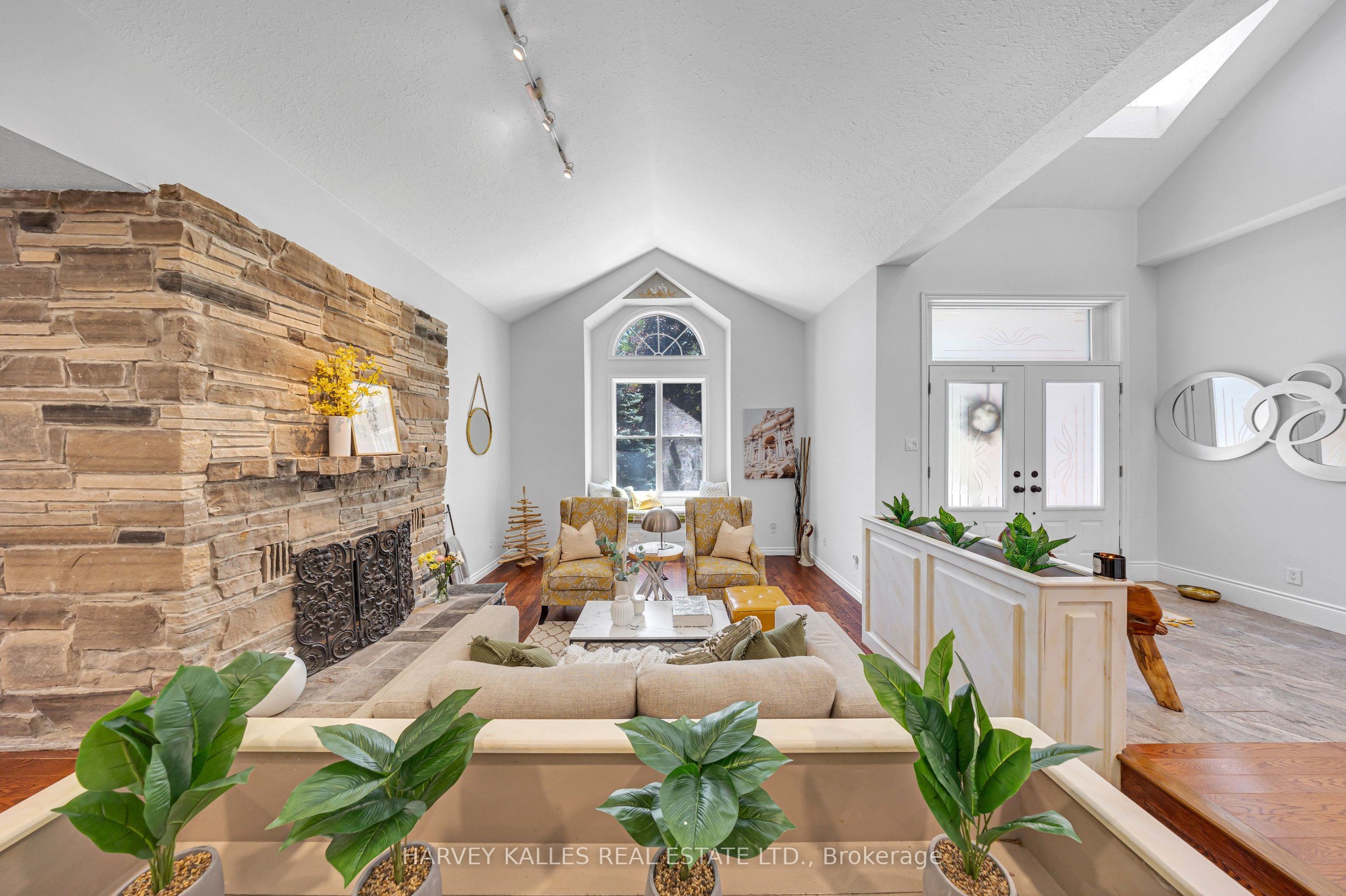 20511 Main Street