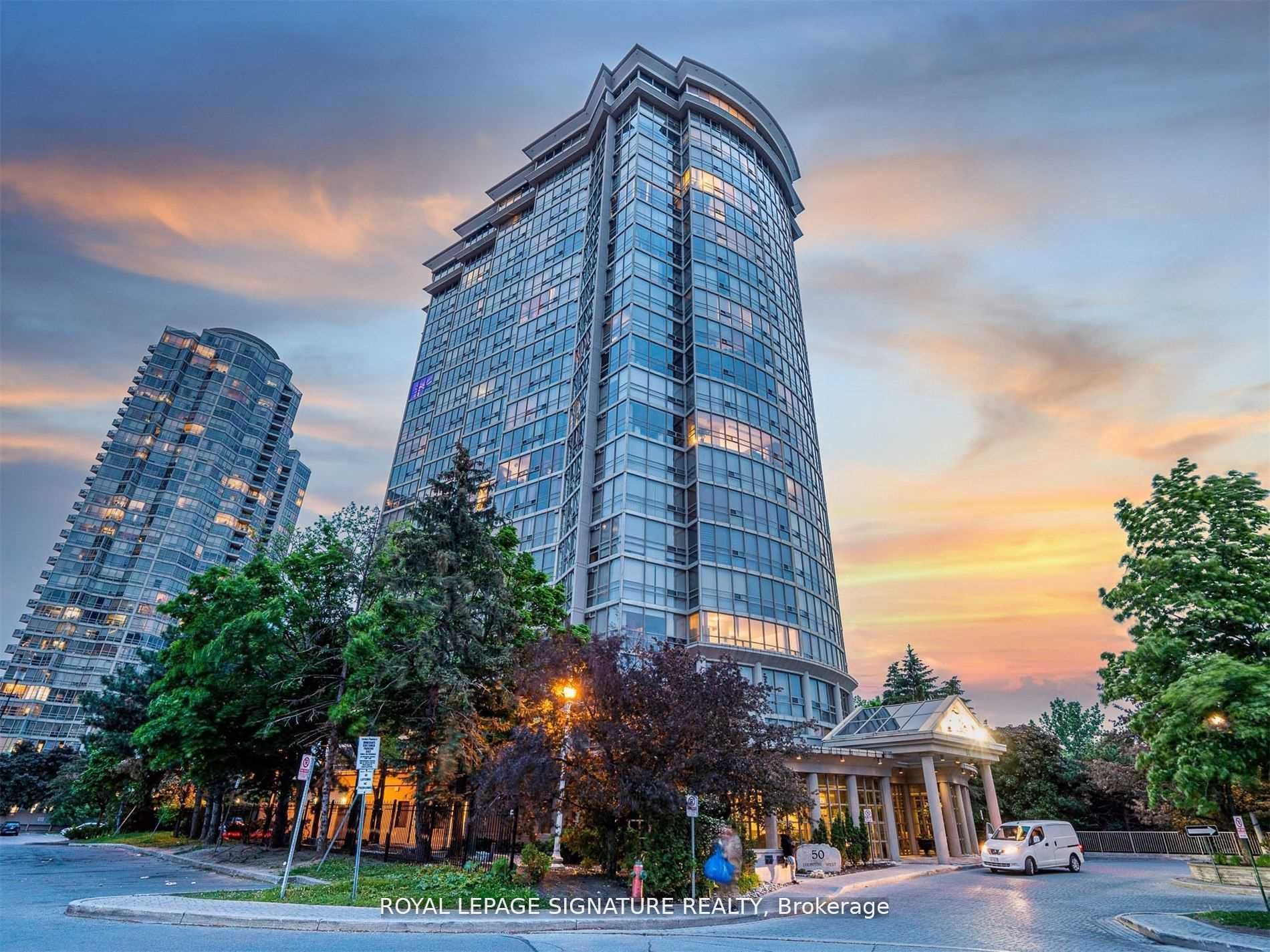 50 Eglinton Avenue W 1010