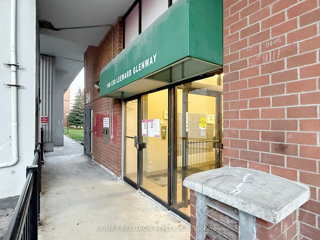 Photo of 150 Leeward Glenway #312, Toronto, ON M3C 2Y9 (MLS # C13112176)