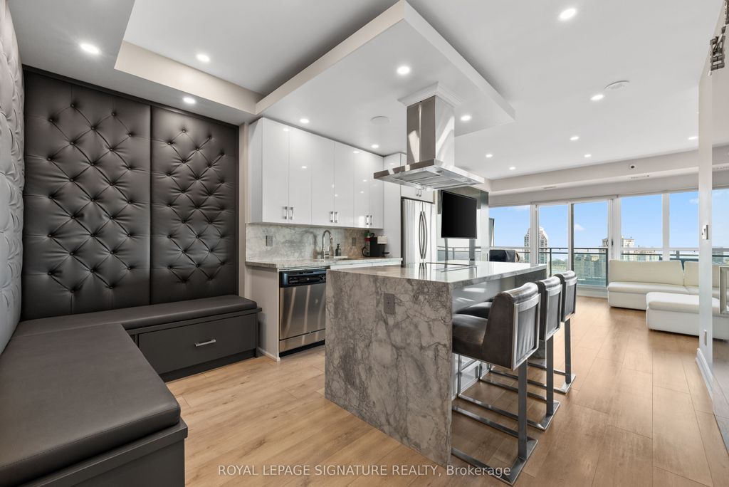 Photo of 165 Legion Road #2128, Toronto, ON M8Y 0B3 (MLS # W13038546)
