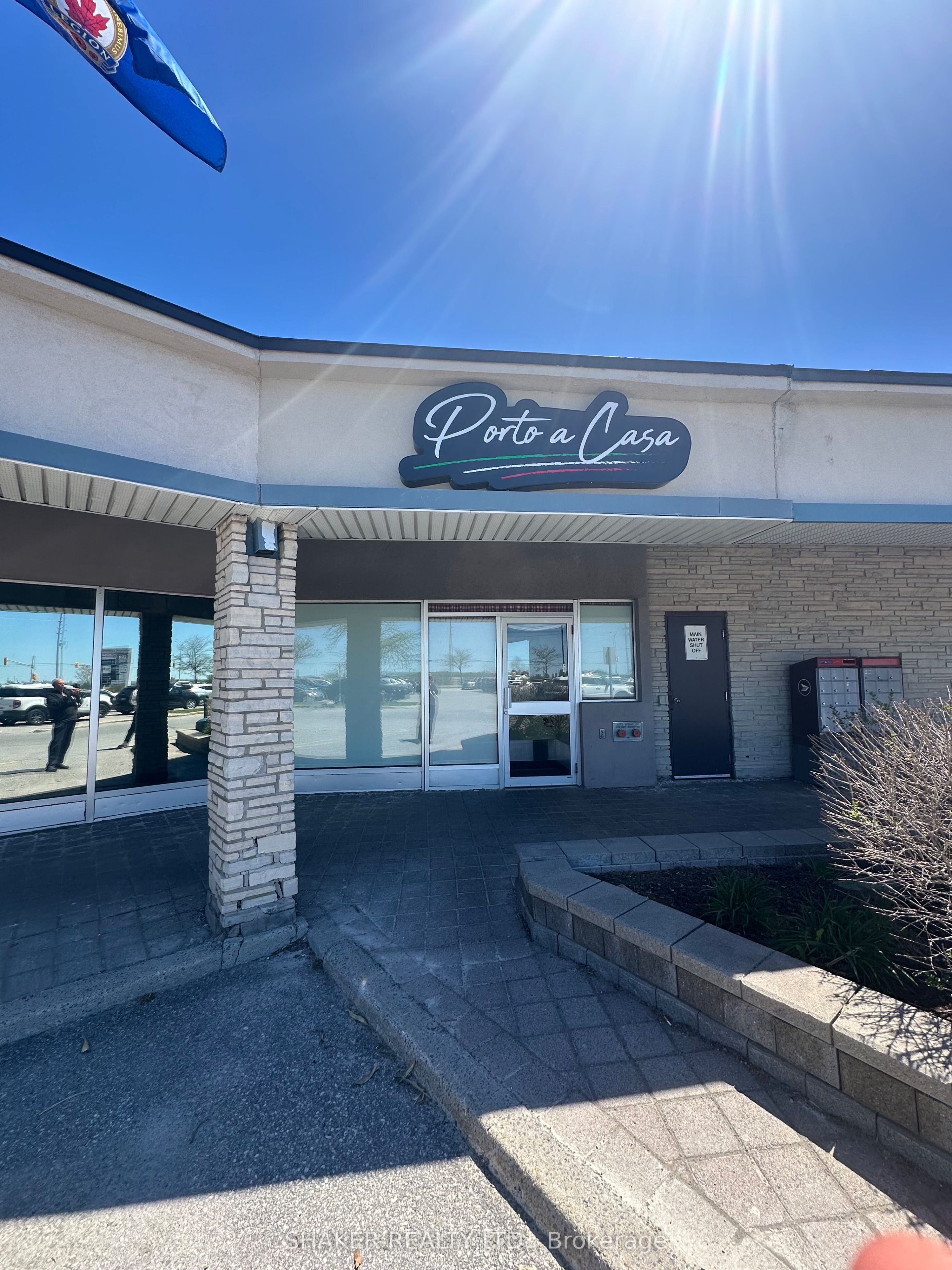 Photo 1 of 11 — 3500 Fallowfield Road 2, Barrhaven, ON K2J 4A7