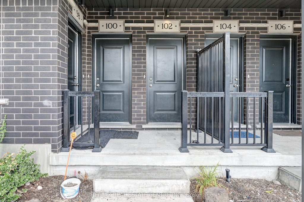 Photo of 102 Wheat Lane, Kitchener, ON N2R 0R6 (MLS # X14083626)