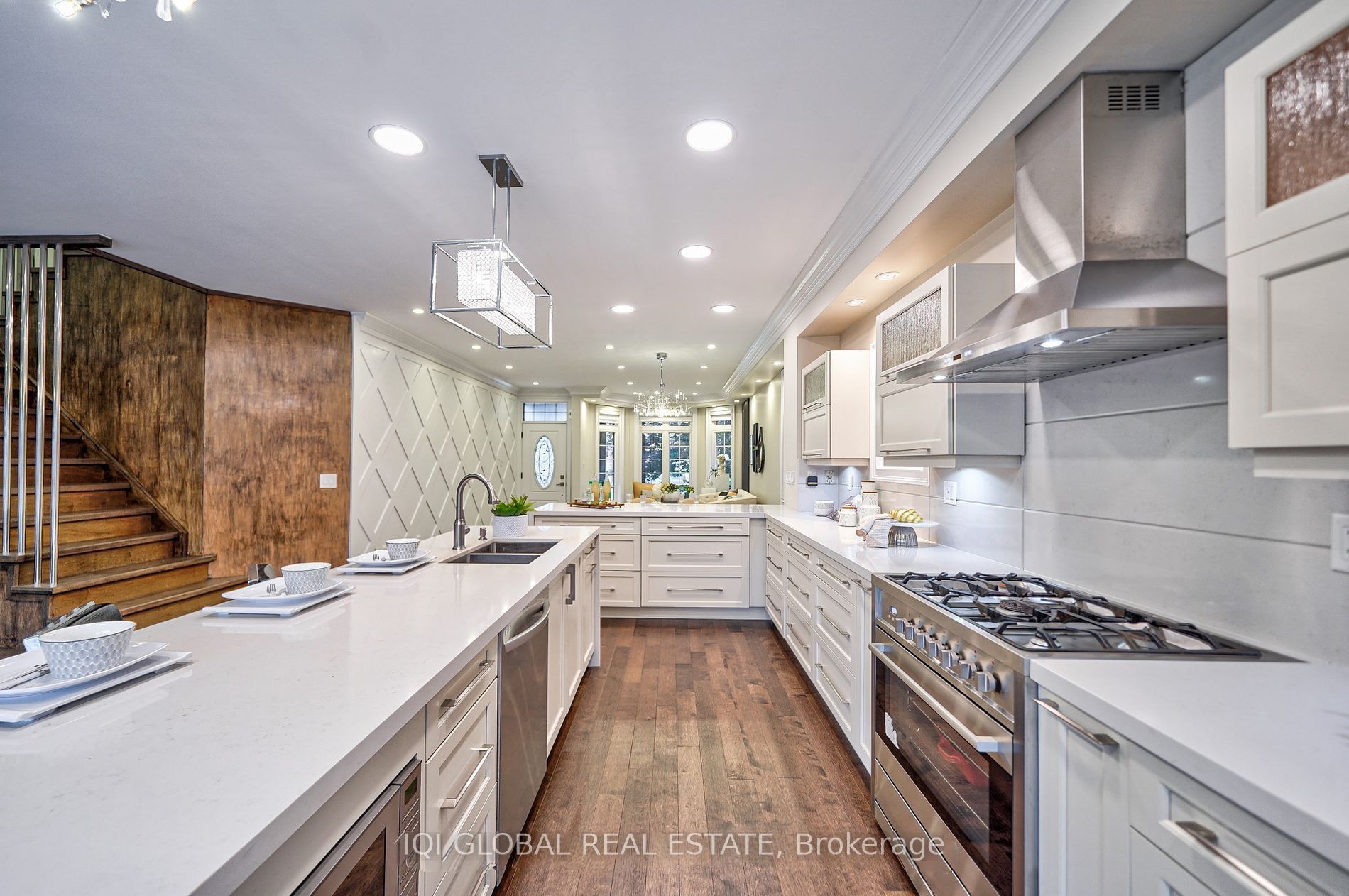 101 Gable Avenue Master Bedroom