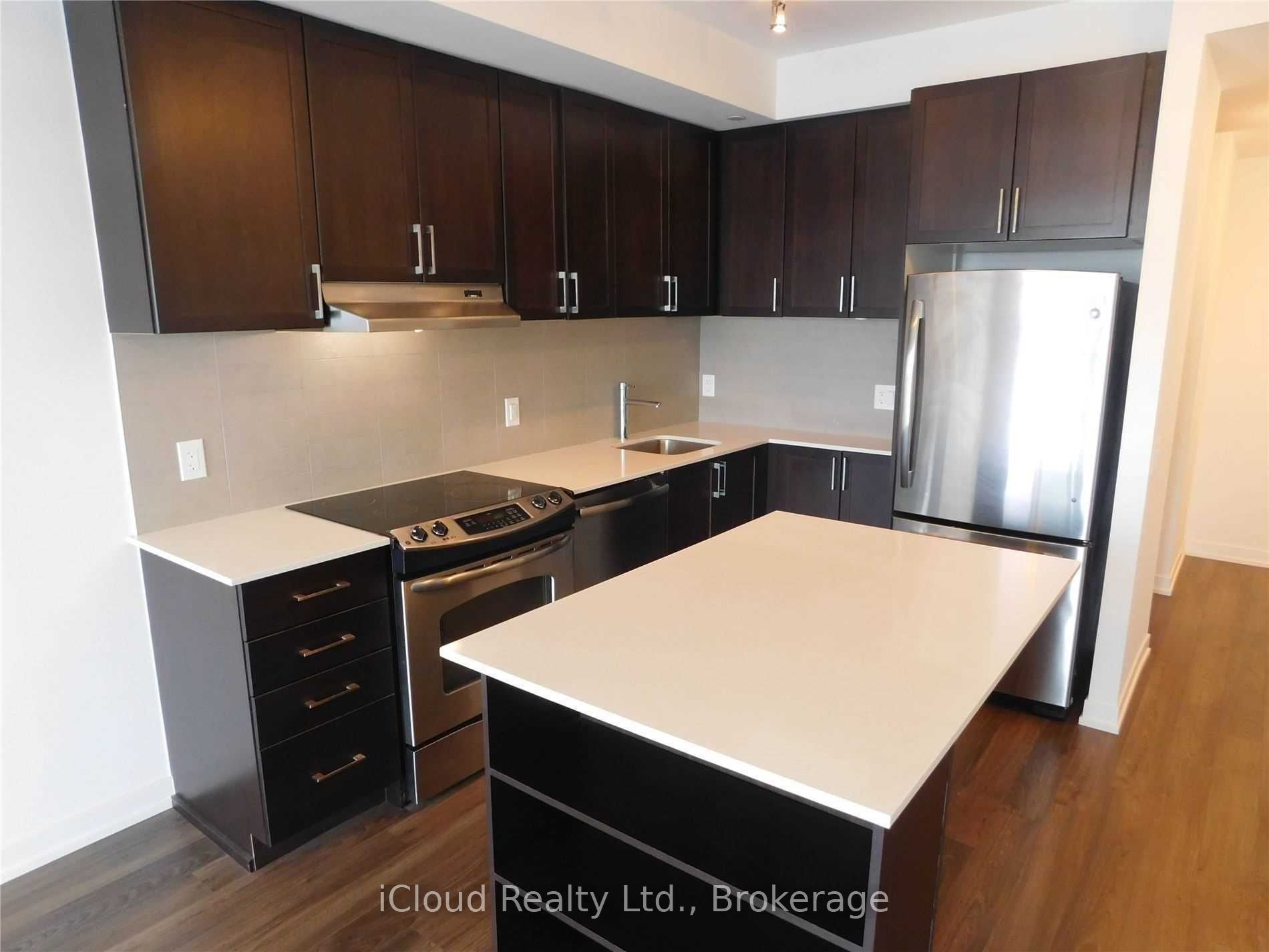 2560 Eglinton Avenue 2002