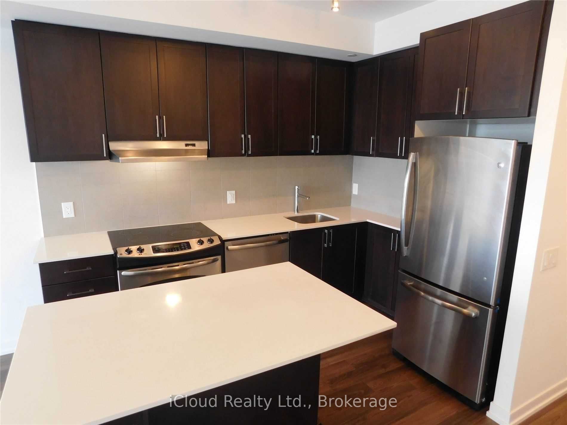 2560 Eglinton Avenue 2002