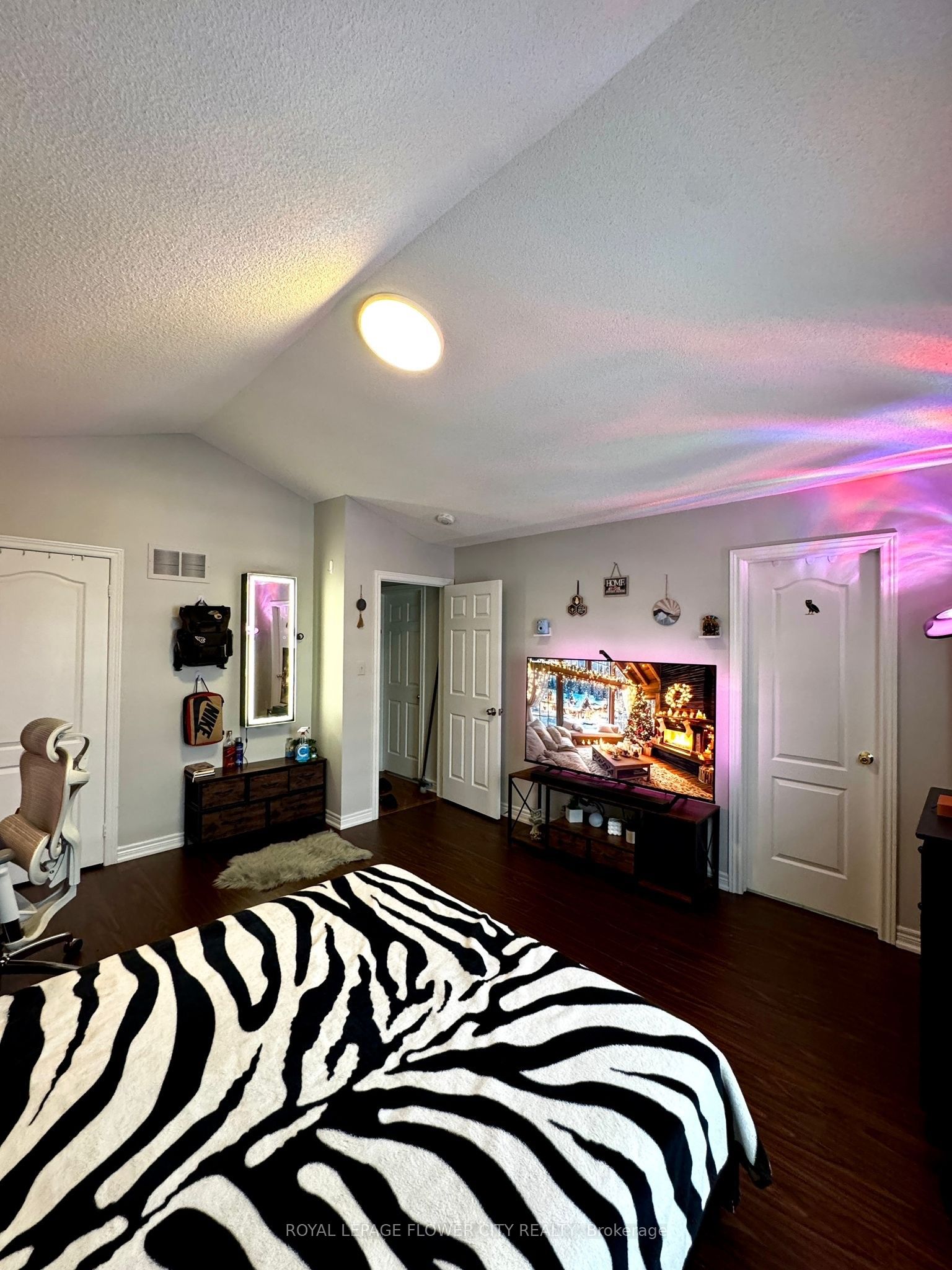 25 Windflower Road UPPER