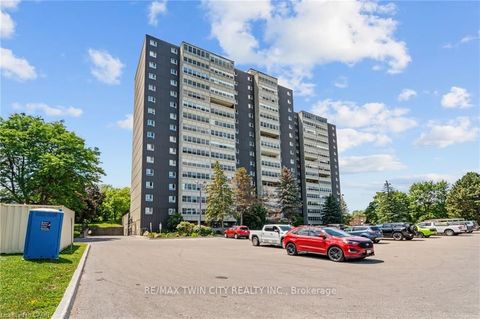 Property photo of 225 harvard place e, waterloo, ON n2j 4h4