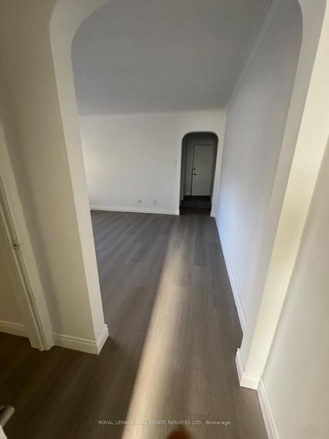 55A Long Branch Avenue W 201 Toronto ON M8W 3J1