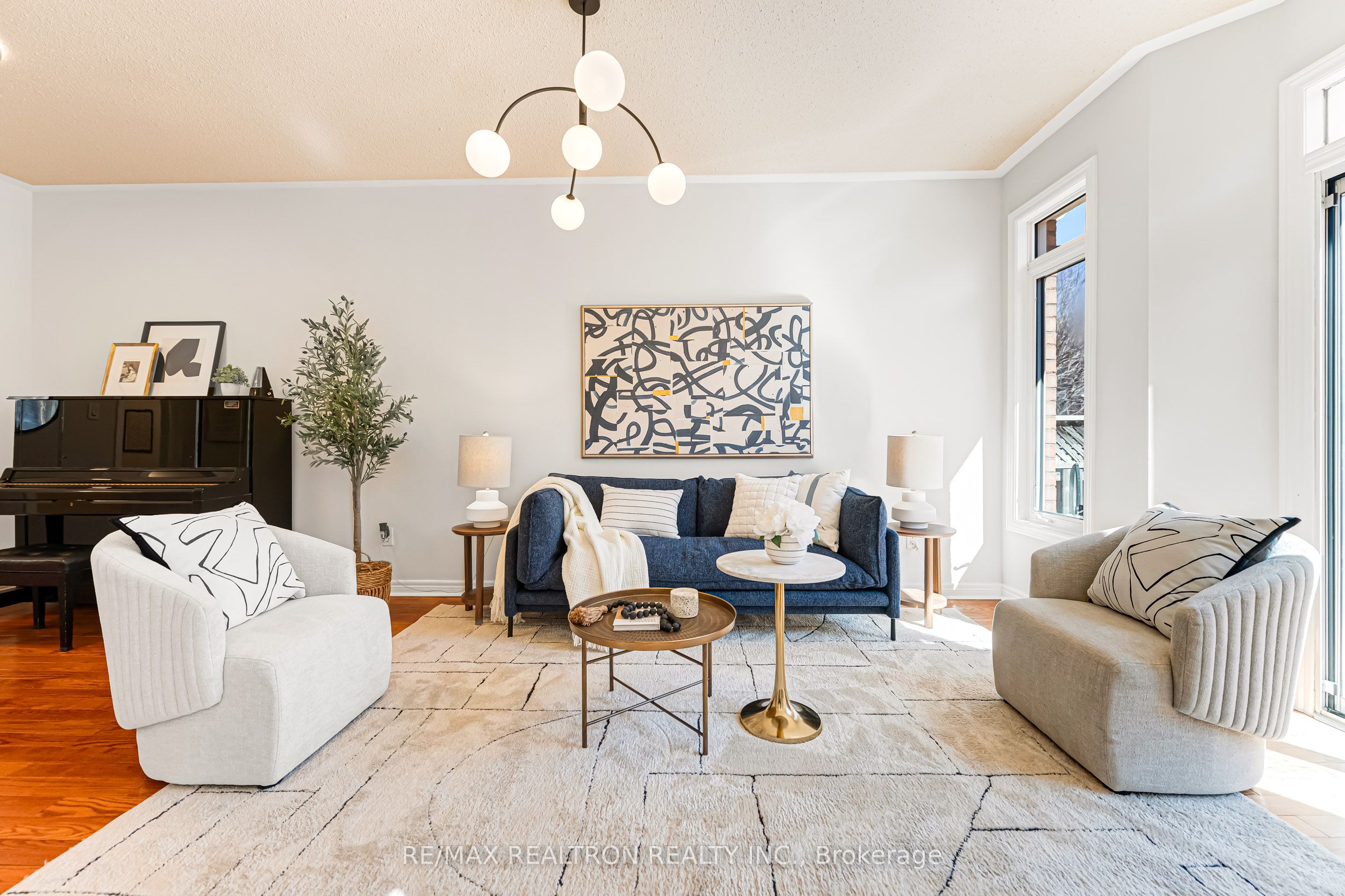 27 Copperstone Crescent