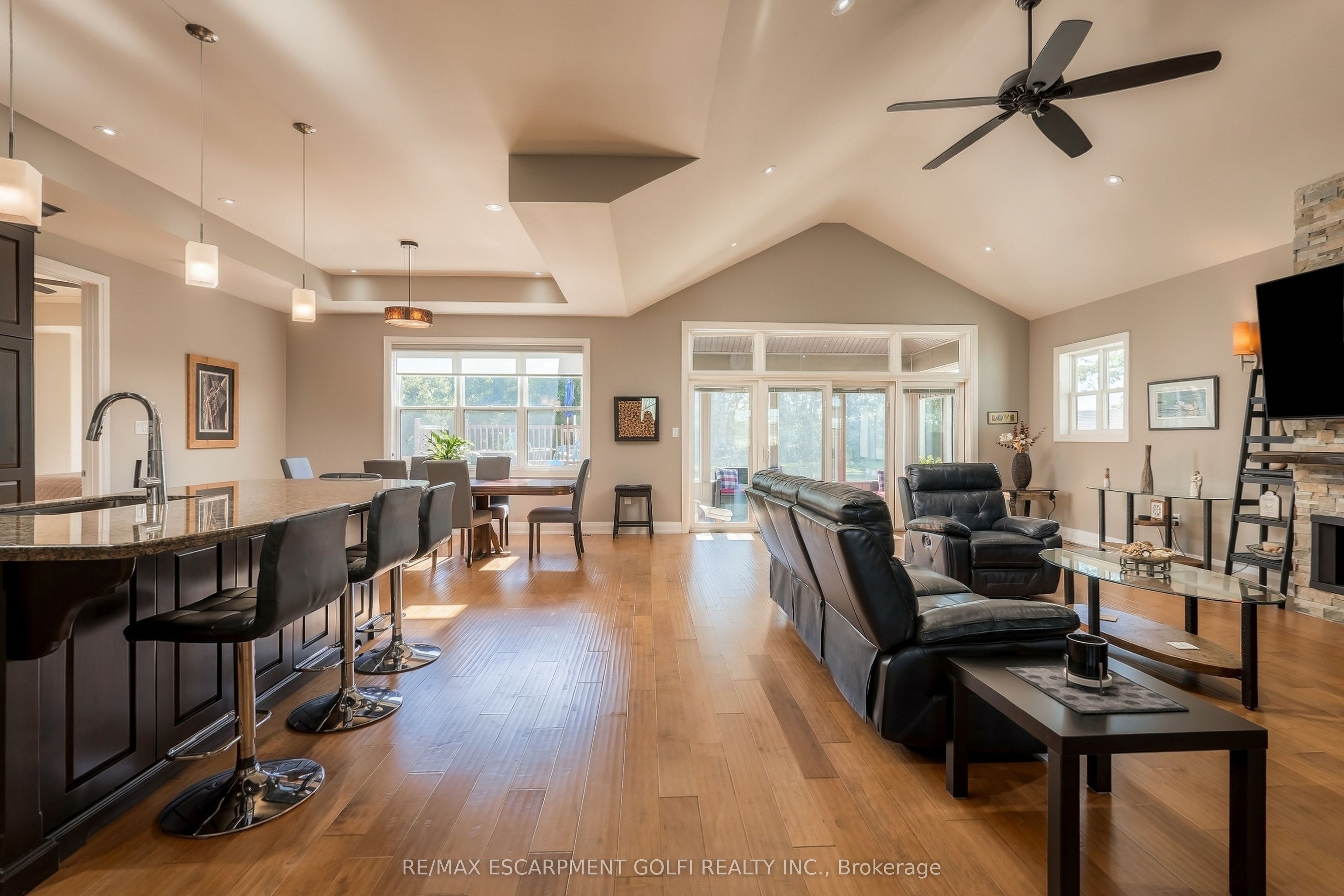 3265 Mountain Road