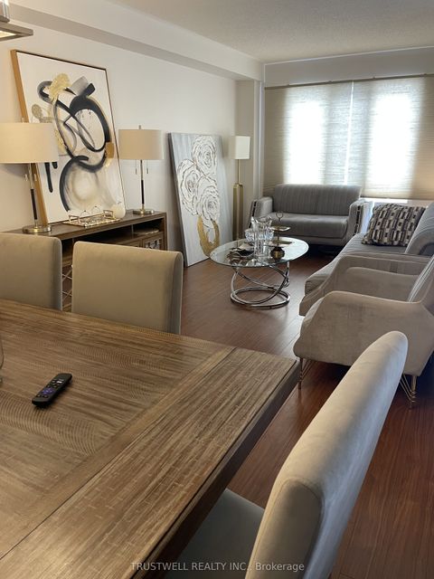 18 Merrill Avenue Richmond Hill ON L4B 4E2