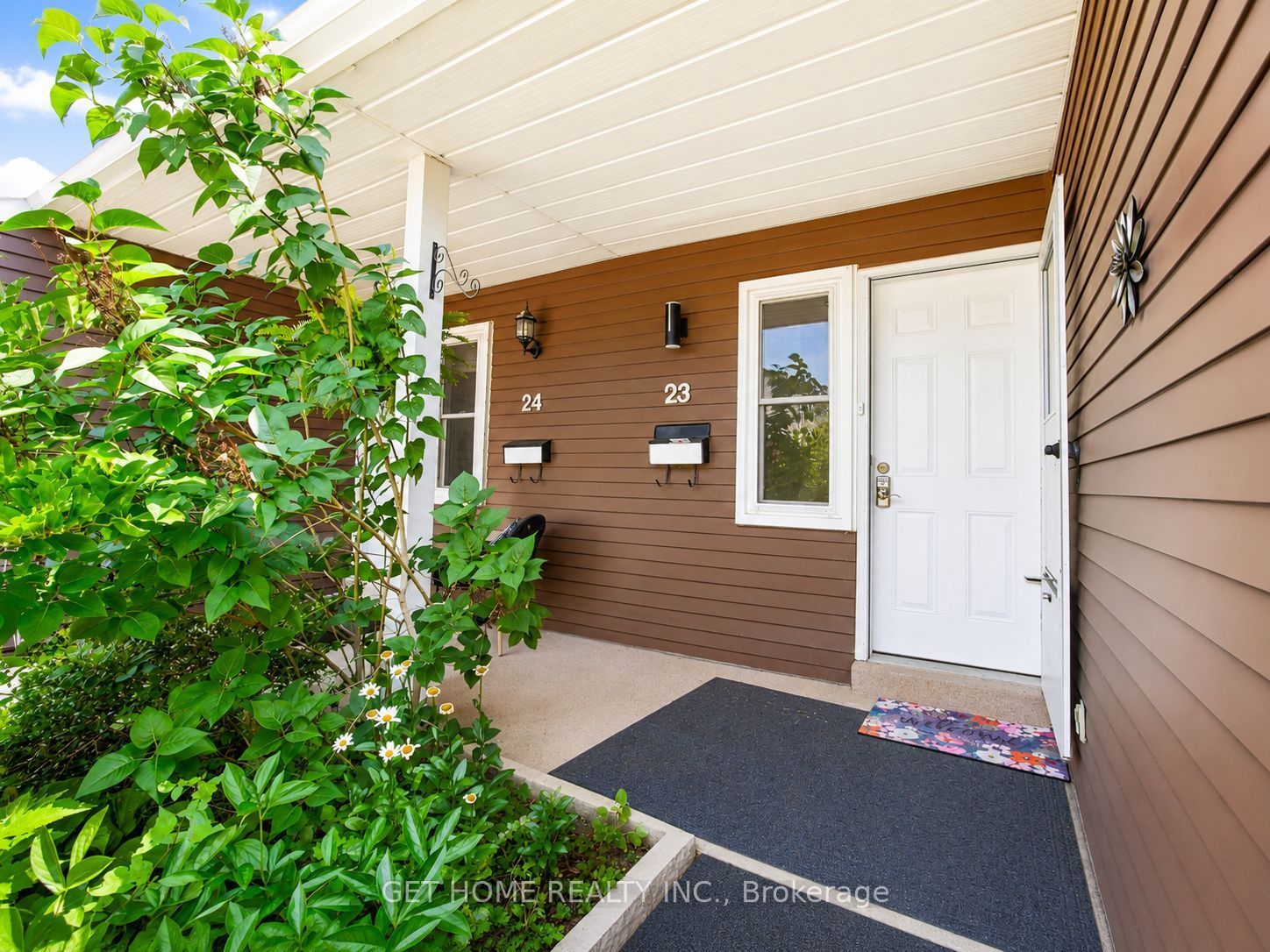 2185 Fairchild Boulevard #23