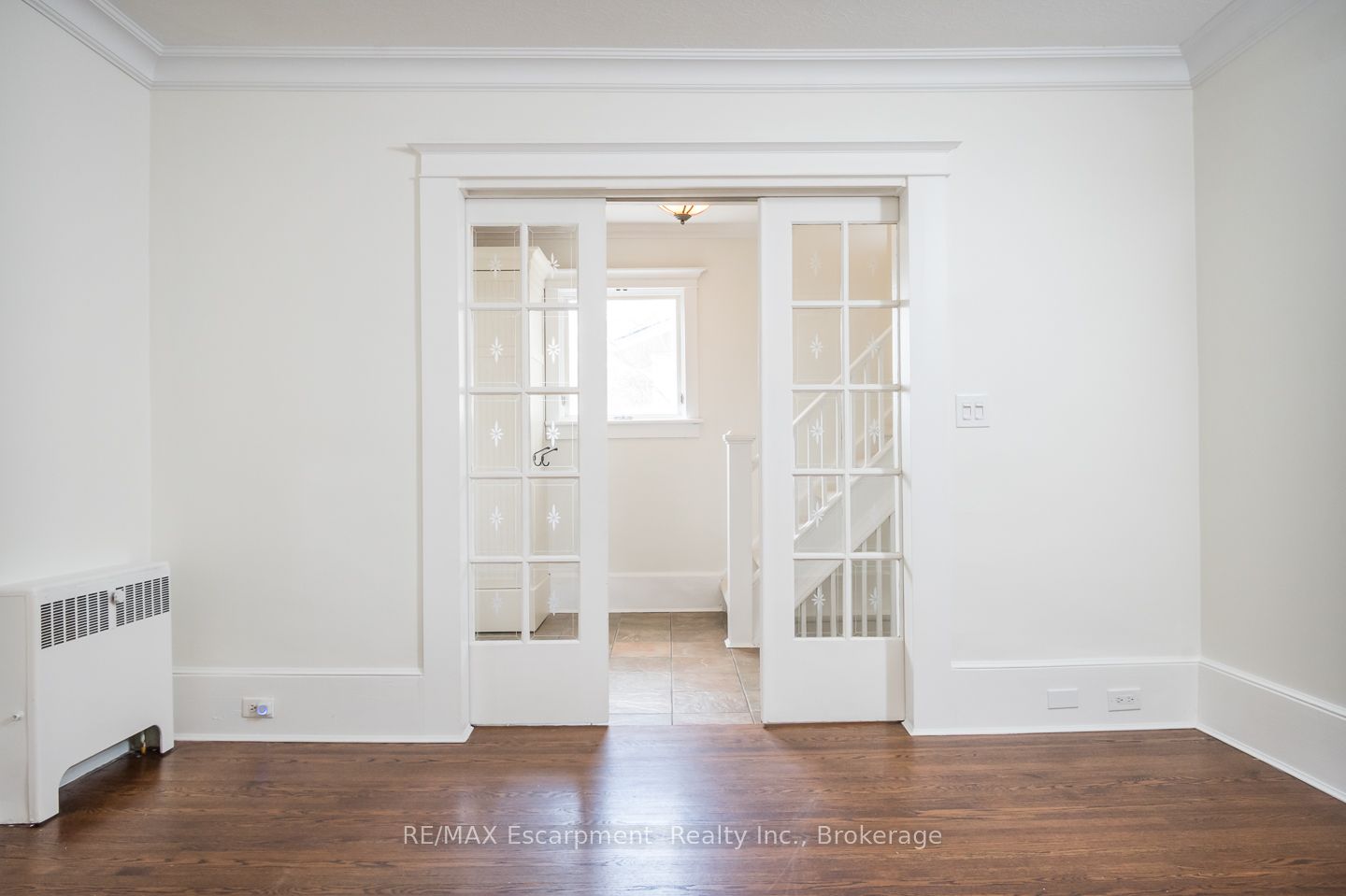 209 Allan Street