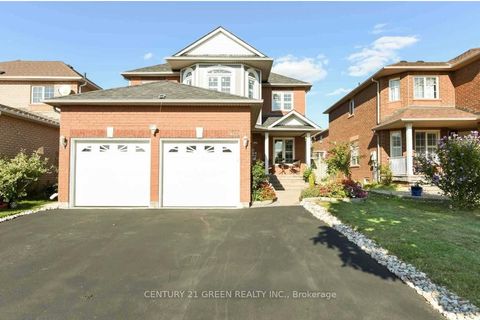 5623 Whitehorn Avenue Mississauga ON L5V 2H1