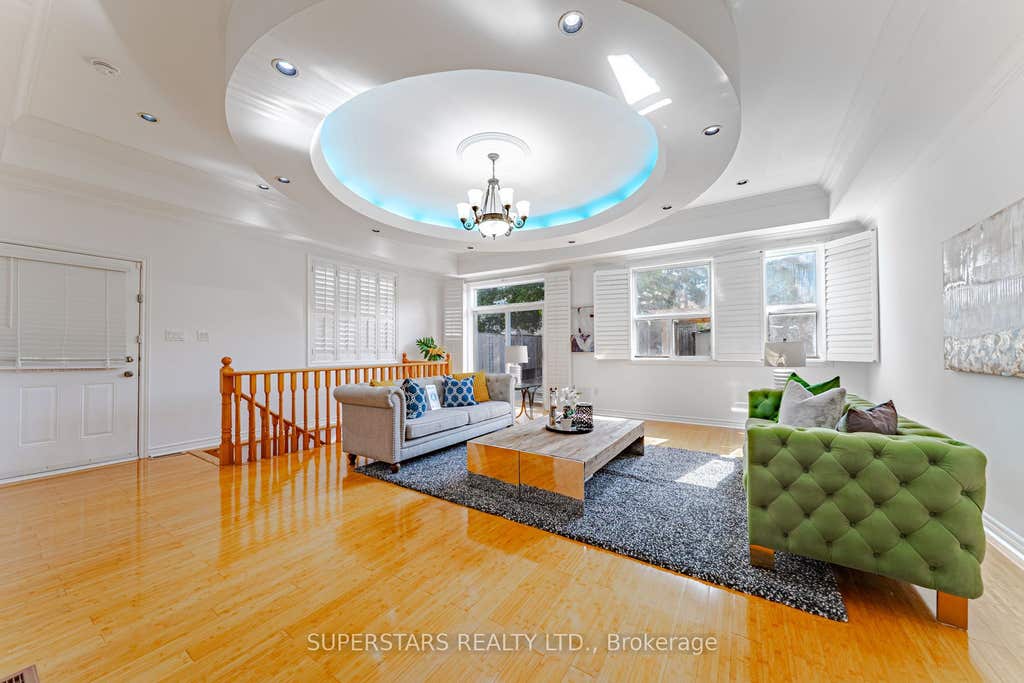Photo of 160 Galbraith Crescent, Markham, ON L3S 1H4 (MLS # N13522230)