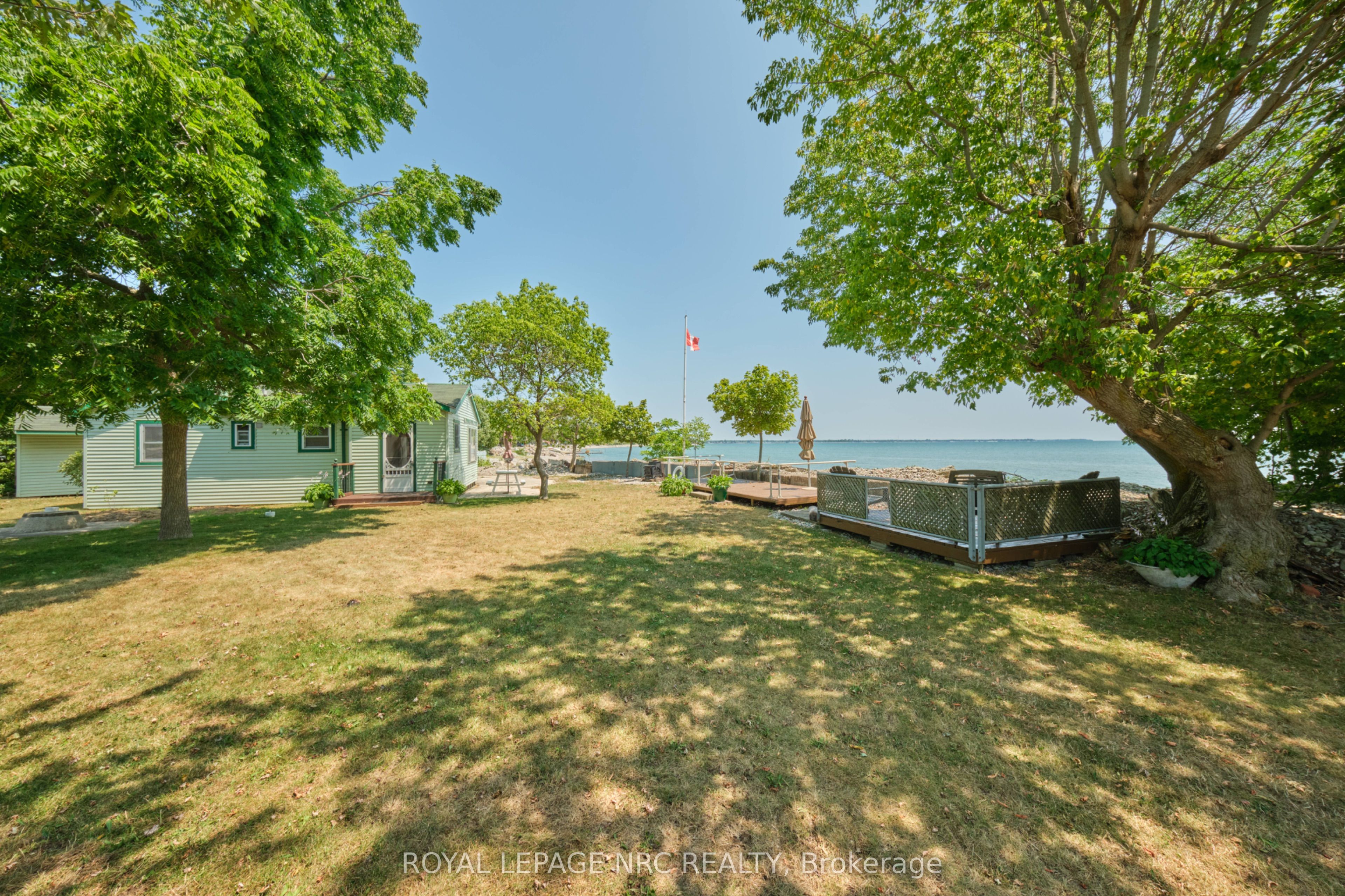 5 Mohawk Point Road