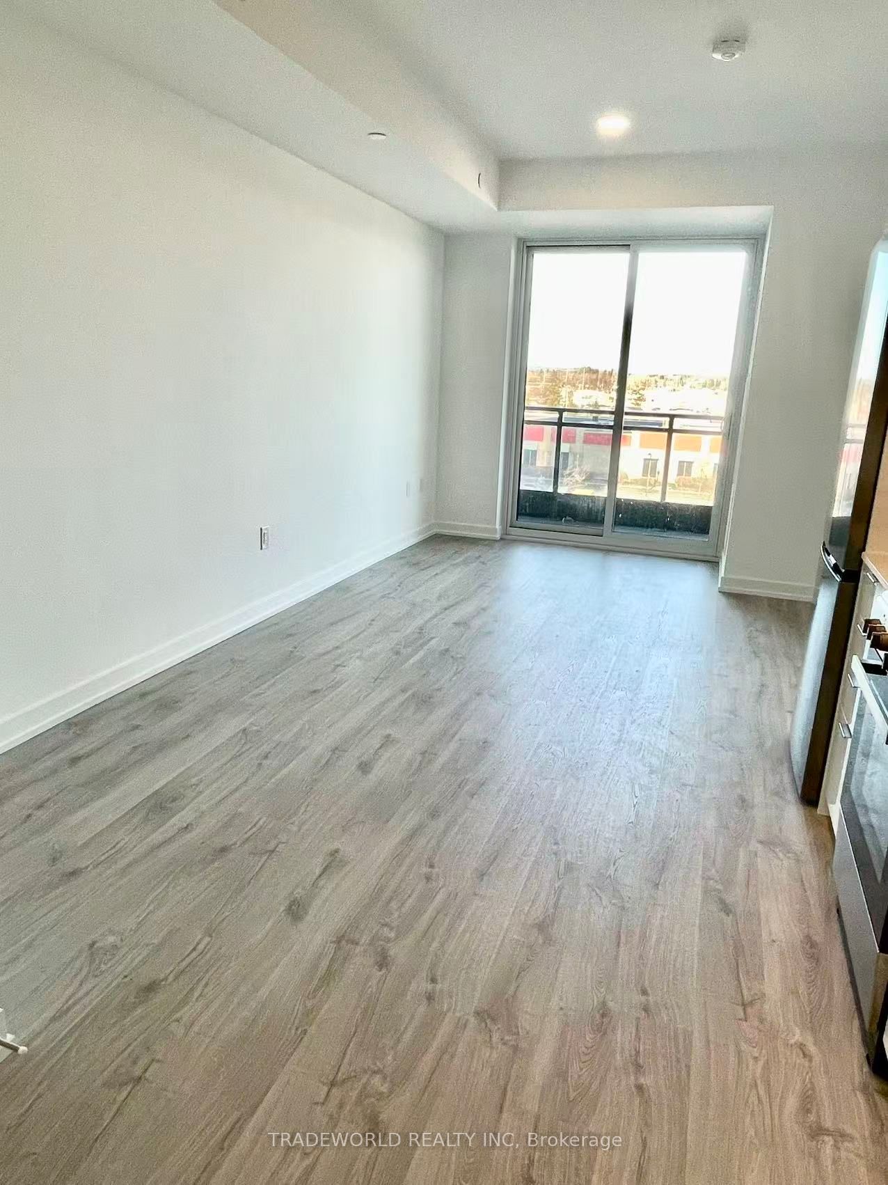 9751 Markham Road B611