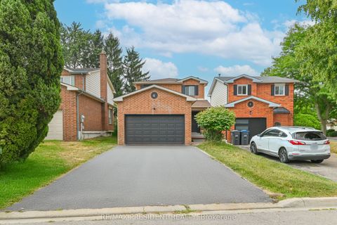 4 Lawnview Court Brampton ON L7G 1T4