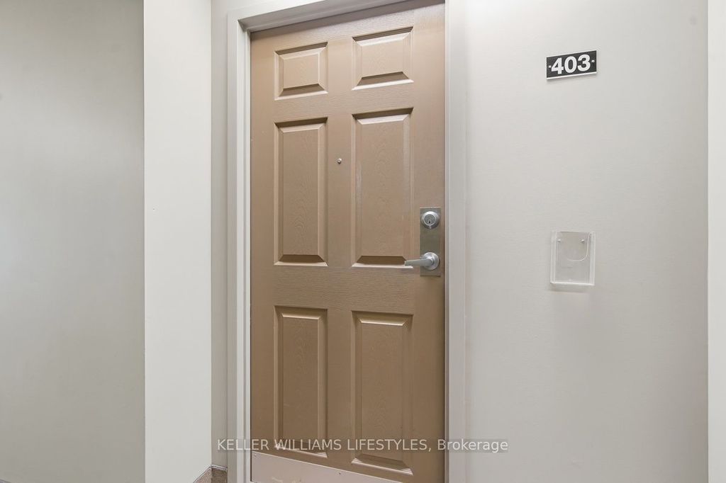 Photo of 511 Gainsborough Road #403, London North, ON N6G 4Z5 (MLS # X13111184)