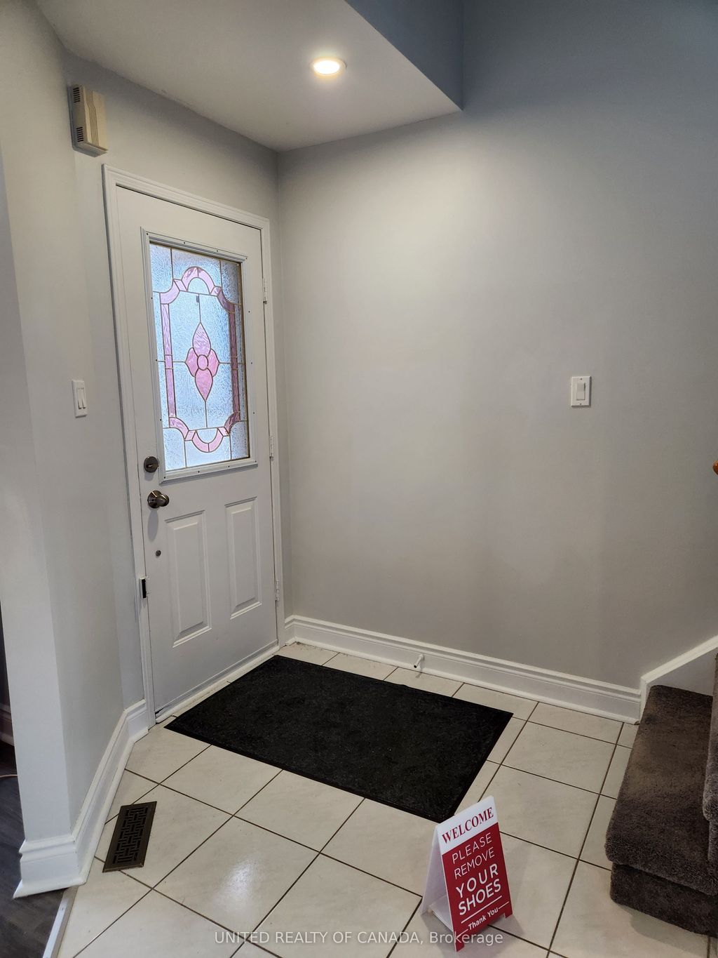 Photo of 110 Dunoon Drive, Vaughan, ON L6A 1Z2 (MLS # N12869170)