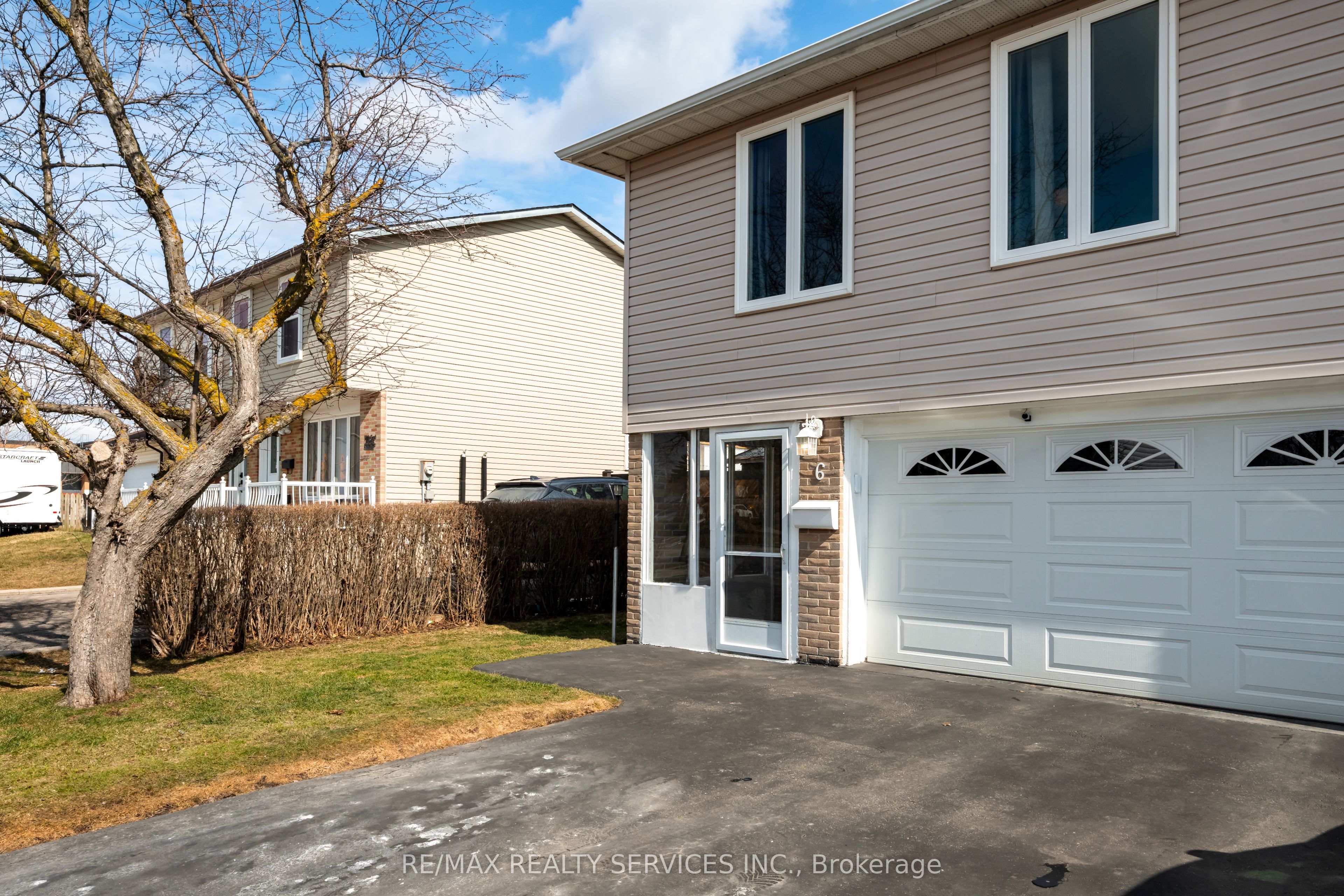 6 Glenridge Road