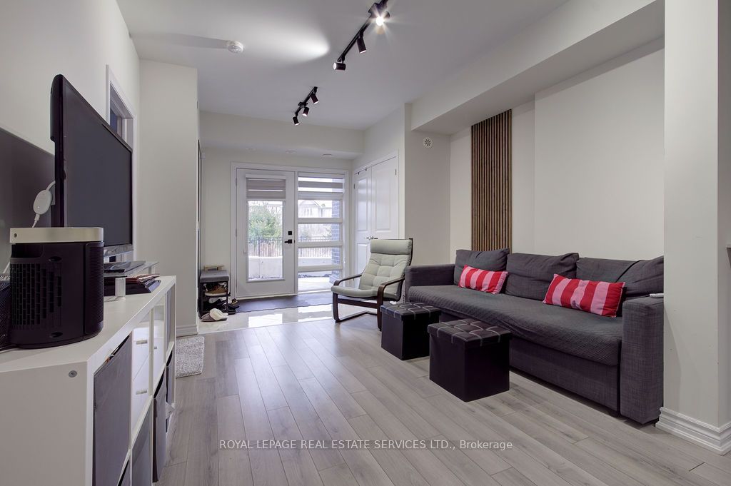 349 Wheat Boom Drive E 123