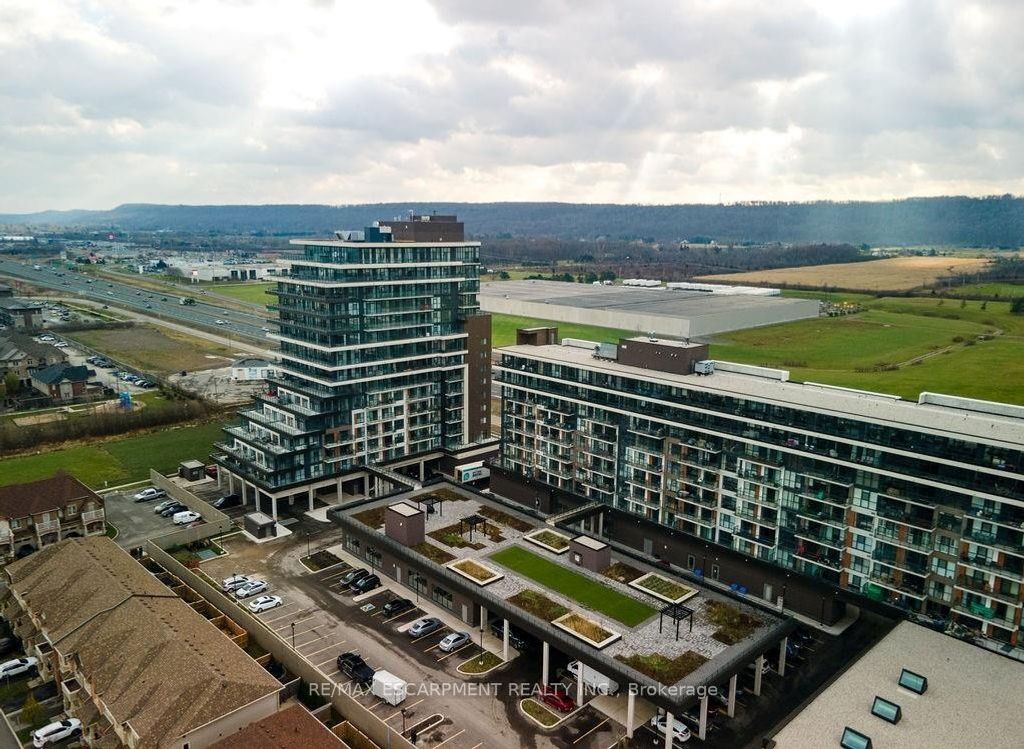 Photo of 560 North Service Road #810, Grimsby, ON L3M 0G1 (MLS # X12773990)