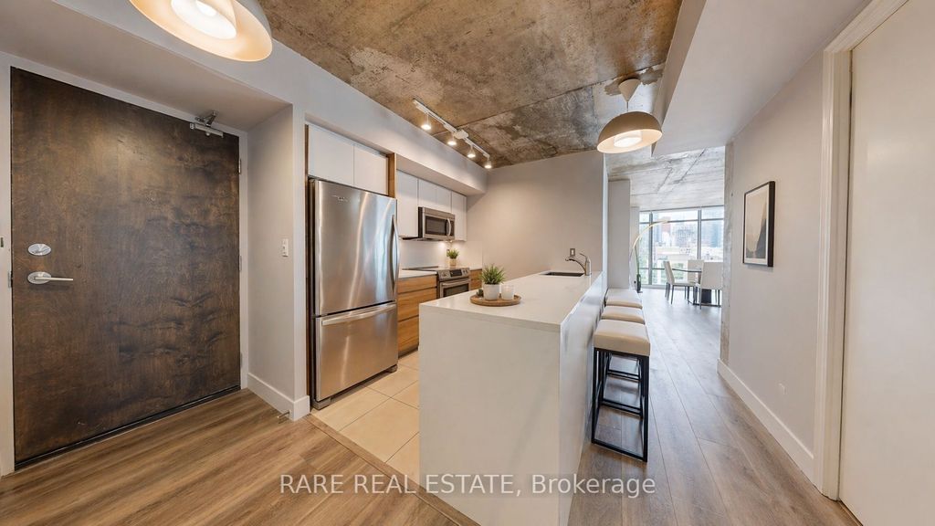 Photo of 22 Wellesley Street E #1803, Toronto, ON M4Y 1G3 (MLS # C13031742)