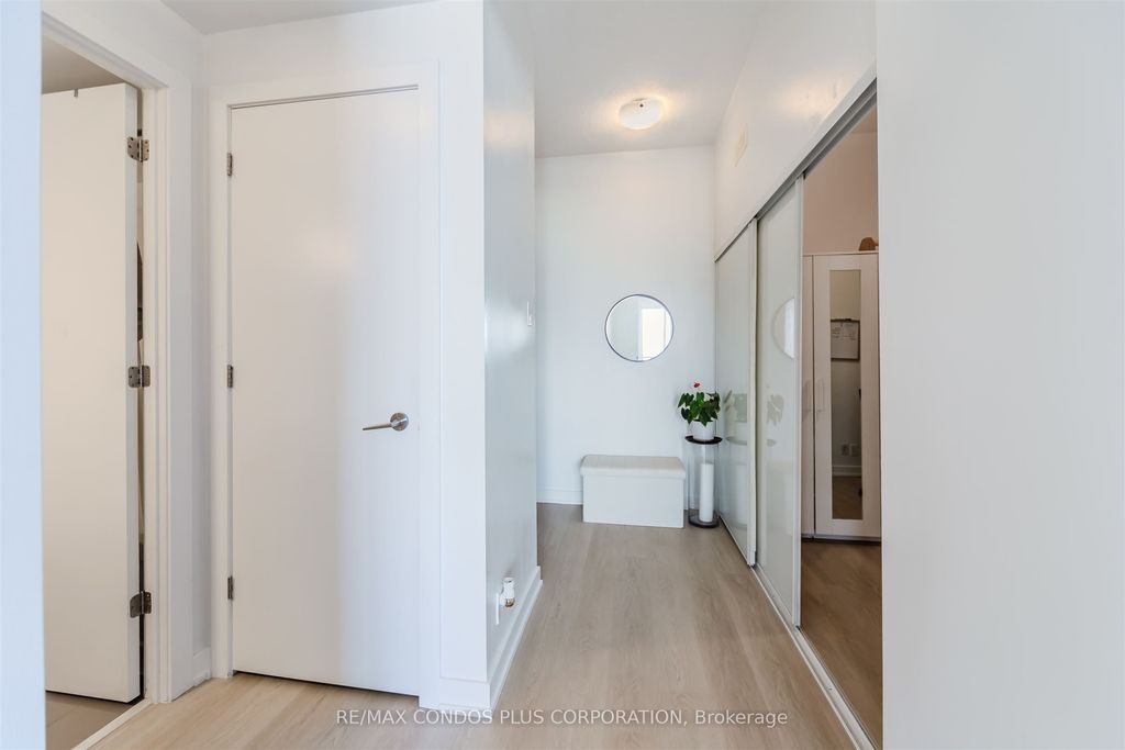 Photo of 2220 Lake Shore Boulevard W #2706, Toronto, ON M8V 1A4 (MLS # W12821990)