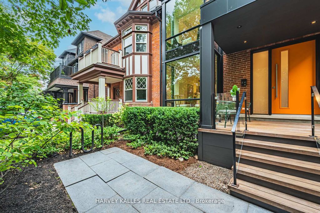 Photo of 404 Brunswick Avenue, Toronto, ON M5R 2Z4 (MLS # C12822142)