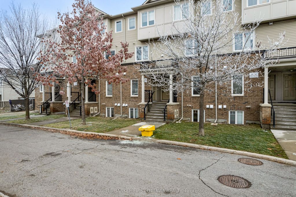Photo of 150 Urbancrest Private, Barrhaven, ON T1P 1L9 (MLS # X12598530)