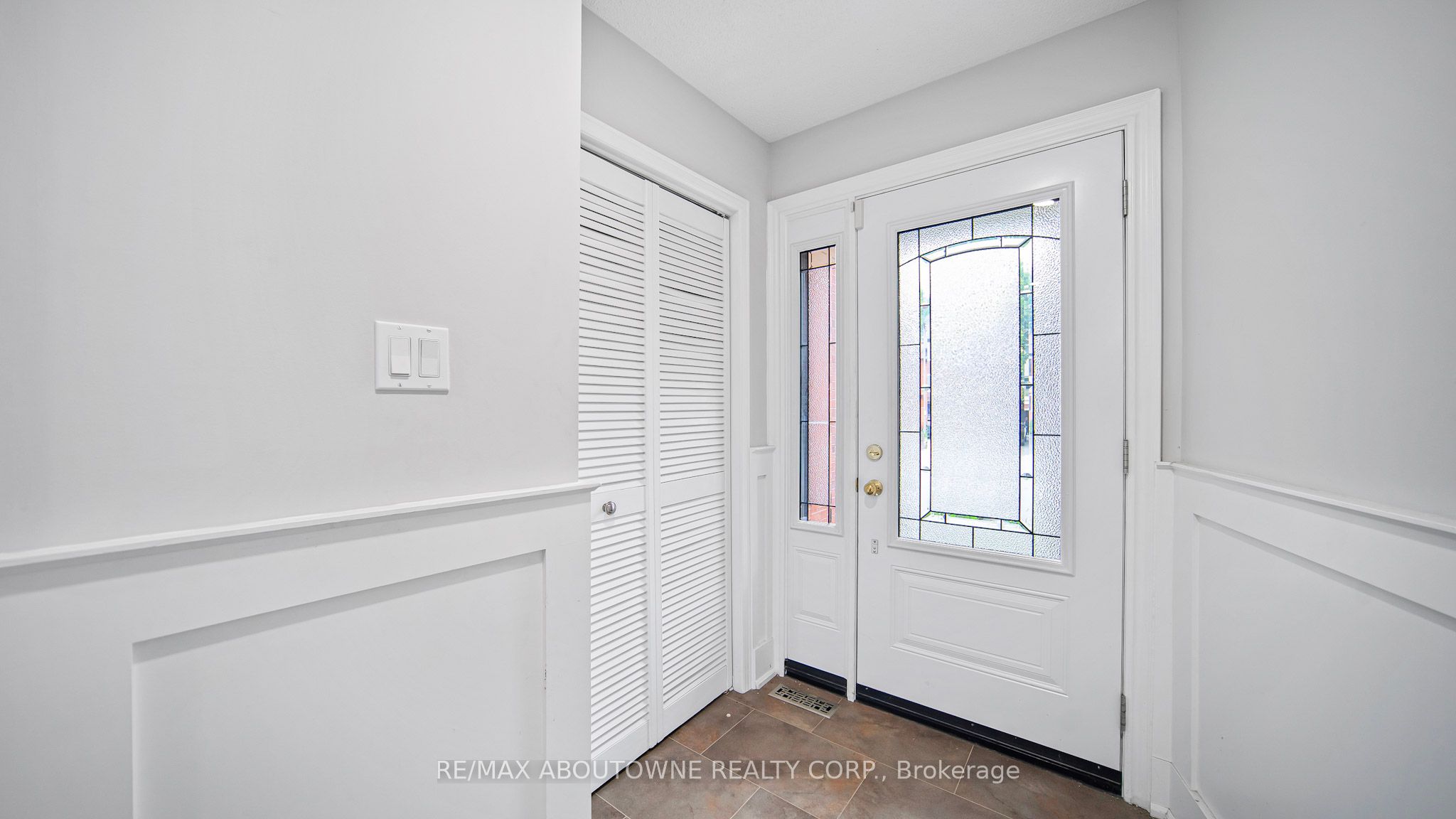 1228 Cornerbrook Place