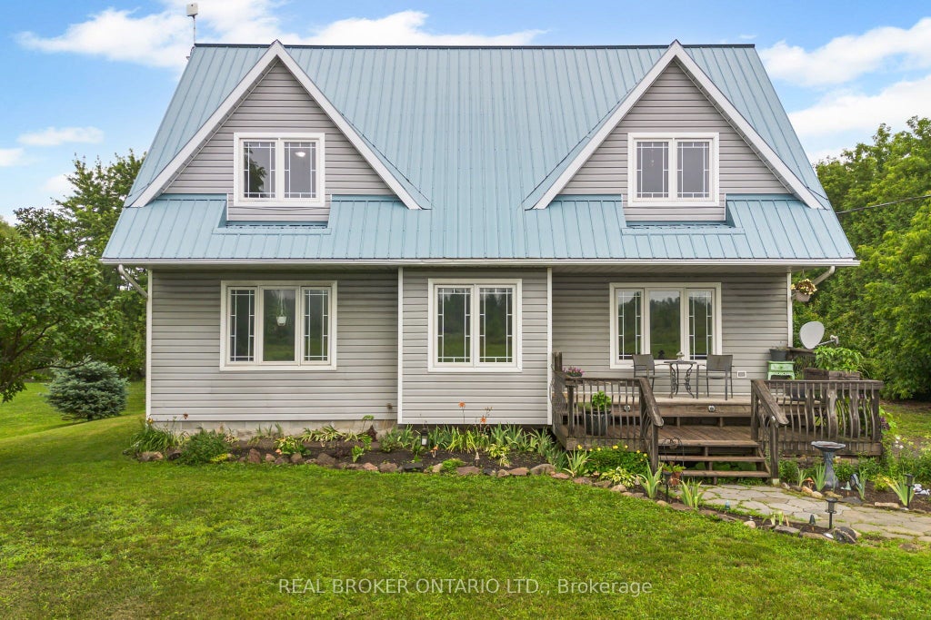 Photo of 1919 Stagecoach Road, Greely - Metcalfe - Osgoode - Vernon and Area, ON K4P 1L9 (MLS # X14081312)