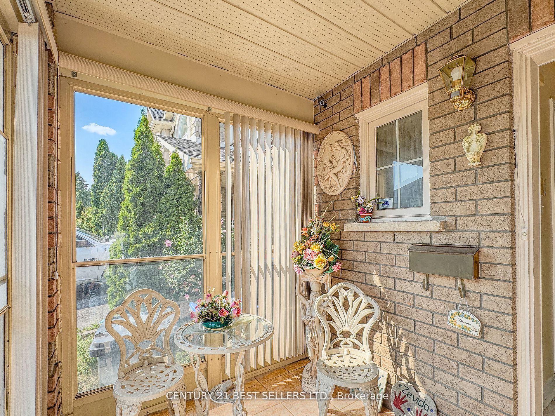 5347 Red Brush Drive